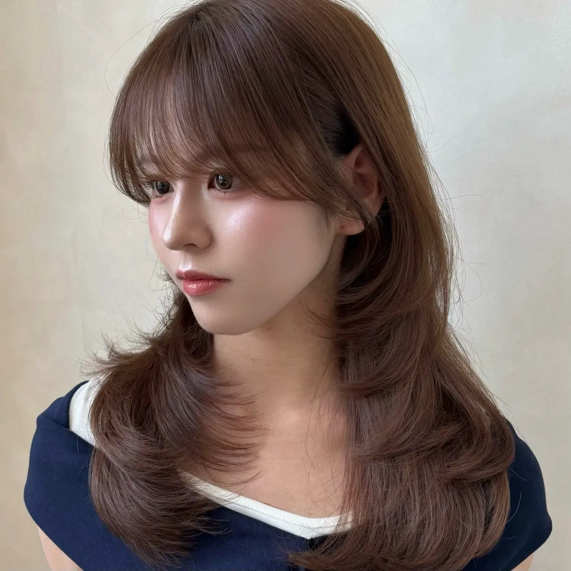 セミロング カラー 暗色カラー/レイヤー 🩶KAITOのヘアスタイル