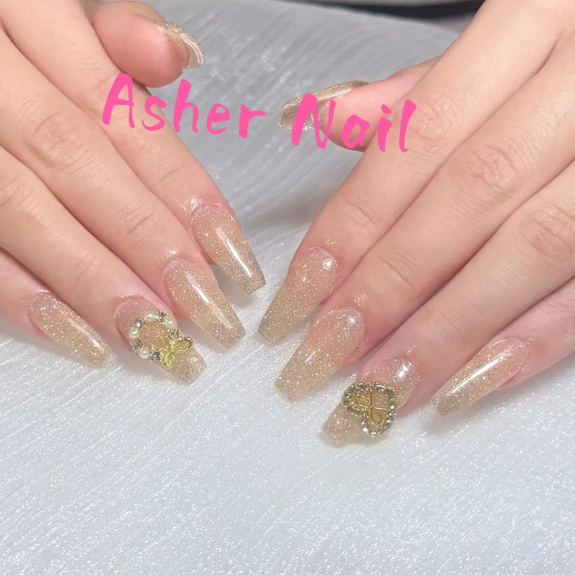 ネイル キラキラネイル 韓国ネイル マグネットネイル マットネイル 持ち込み ハンドネイル ハンドケア Asher-HIKA 🌞のネイルデザイン