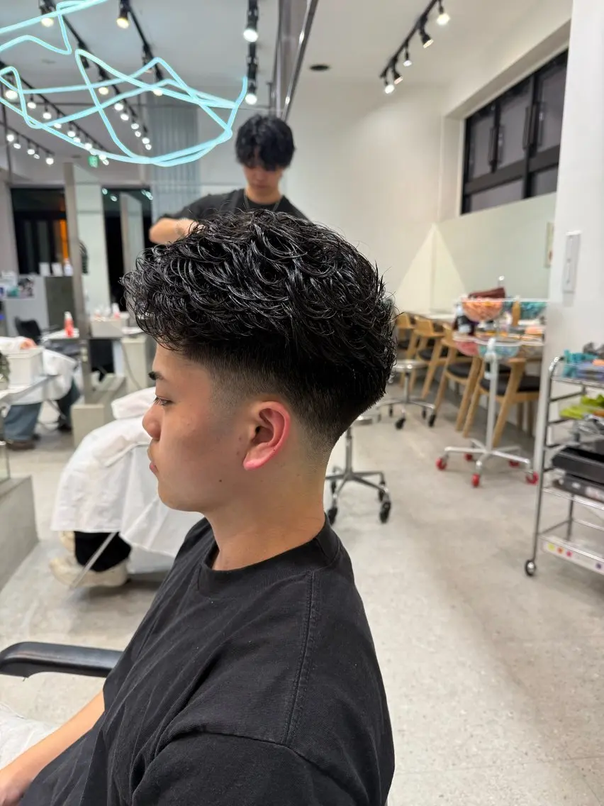 ショート パーマ メンズ カット 💈メンズパーマ・フ ェードfifth村田のヘアスタイル