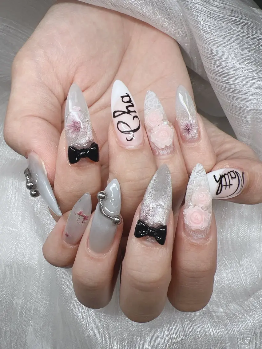 ネイル 長さ出し グラデーション キラキラネイル マグネットネイル ニュアンスネイル ハンドネイル Lee Nails チップ長さだし専門店のネイルデザイン