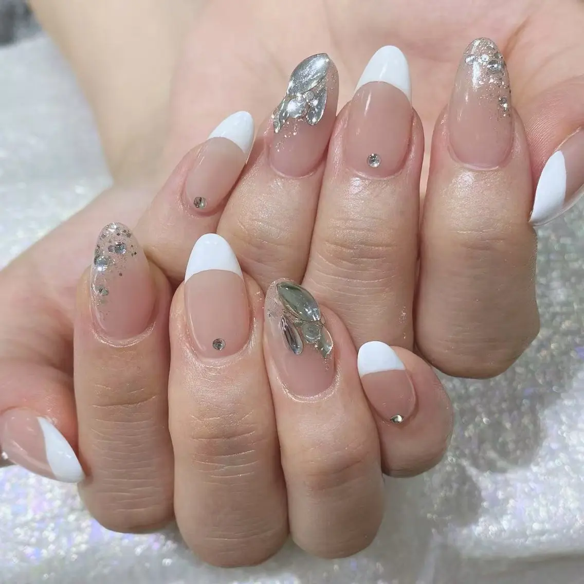ネイル ハンドネイル Queens 榊 まおのネイルデザイン