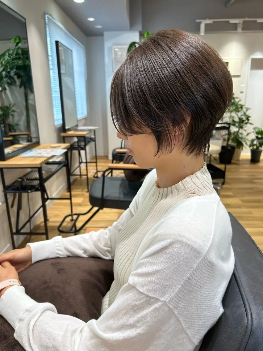 【人気No.1】カット＋艶カラー＋Aujuaトリートメント＋魔法のバブル🫧の写真