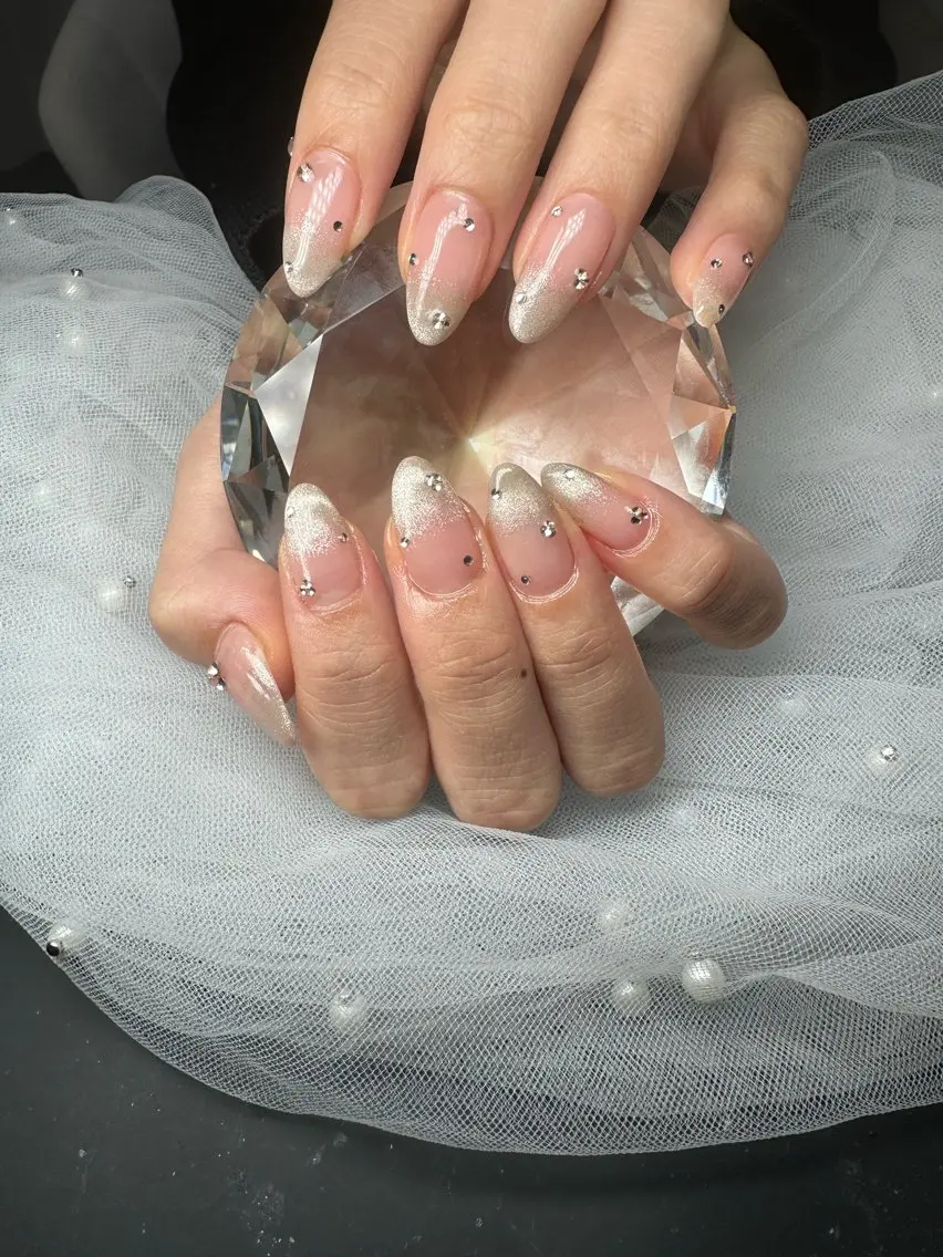 ネイル シンプルネイル ハンドネイル Queen nailのネイルデザイン