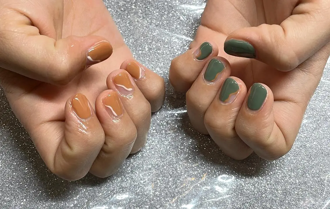 ネイル ハンドネイル VIERU 🌈🎀💖のネイルデザイン