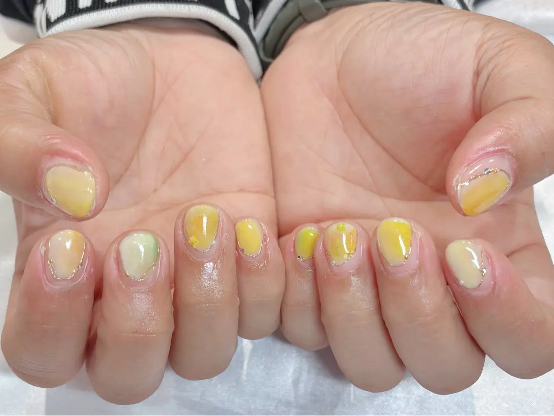 ネイル ハンドネイル 髙橋 優菜のネイルデザイン