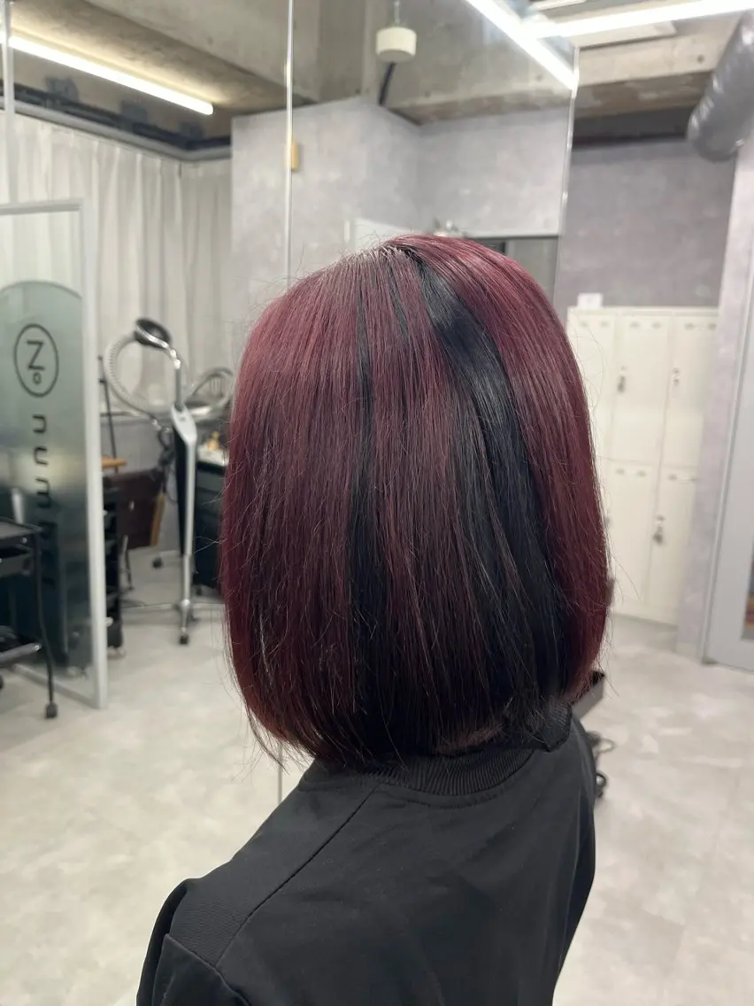 ショート カラー 黒髪 ブリーチ ブルーカラー ブルーブラック デザインカラー NUMBER 天王寺 🌼yuriのヘアスタイル