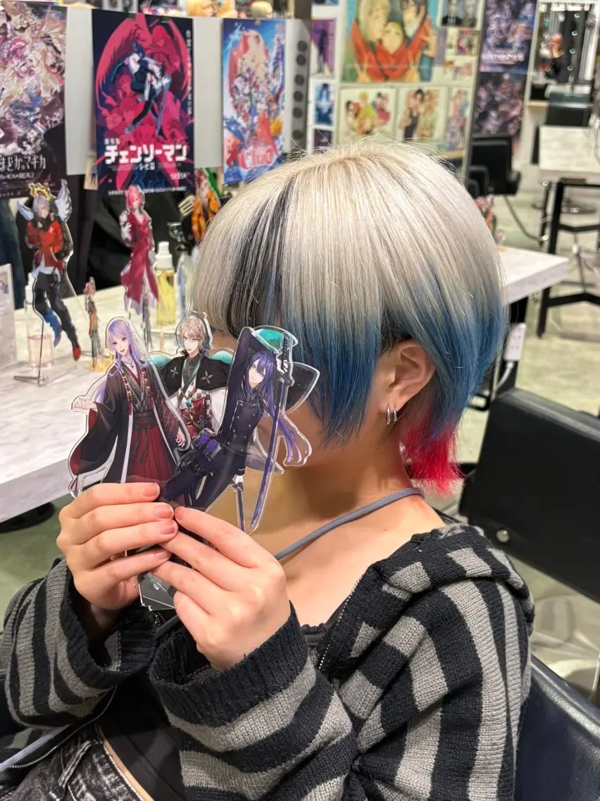 【💫ケアブリーチ1回+カラー💫】+🫧無料トリートメント🫧の写真