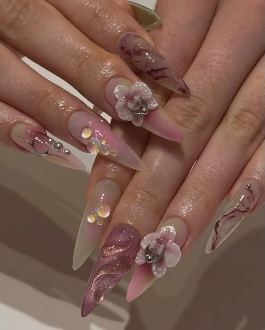 ネイル ハンドネイル NiJi Nailsのネイルデザイン