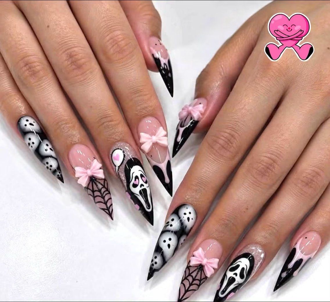 ネイル Nini 🎀のネイルデザイン