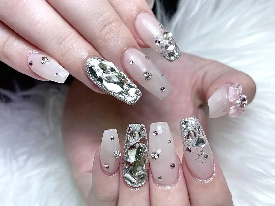 ネイル モデル募集Coco Nailのネイルデザイン