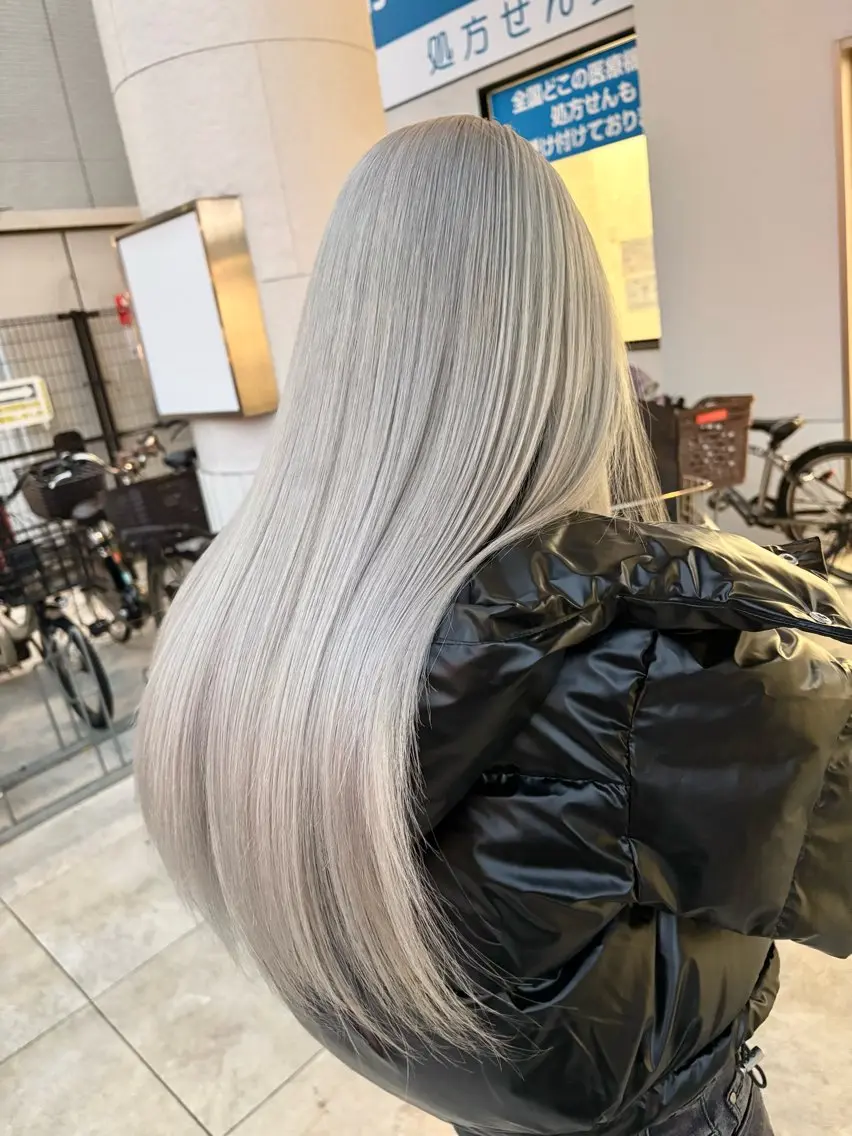 ロング ヘアカラー トリートメント 前田 菜奈子のヘアスタイル