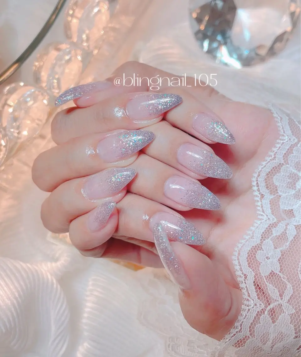 ネイル 24時まで❤︎韓国、 ワンホンネイルのネイルデザイン