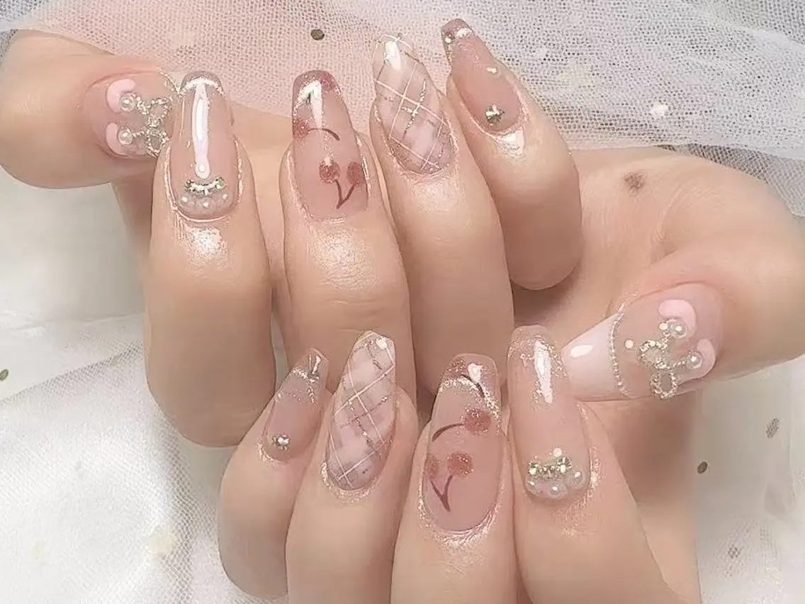 ネイル ジョリ kasumi🌹💅のネイルデザイン