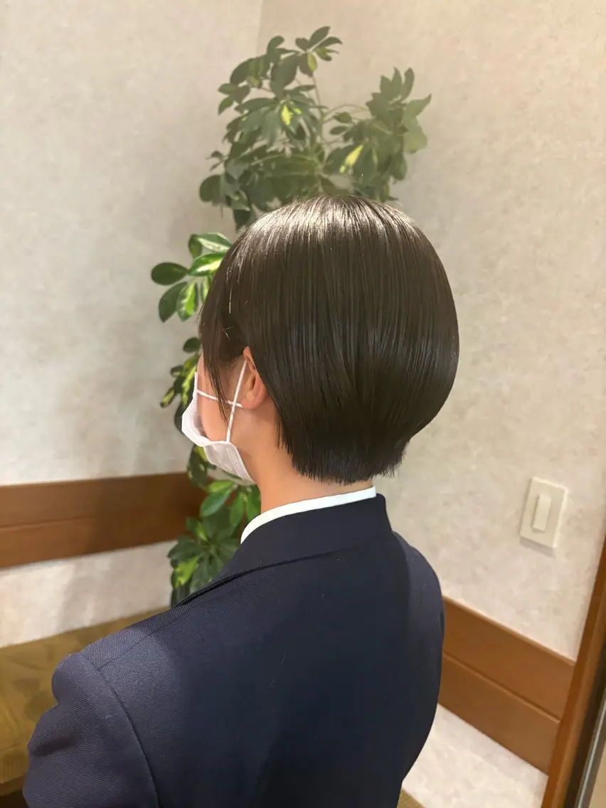 ショート ショートヘア カット 縮毛矯正 阿部 叶夢のヘアスタイル