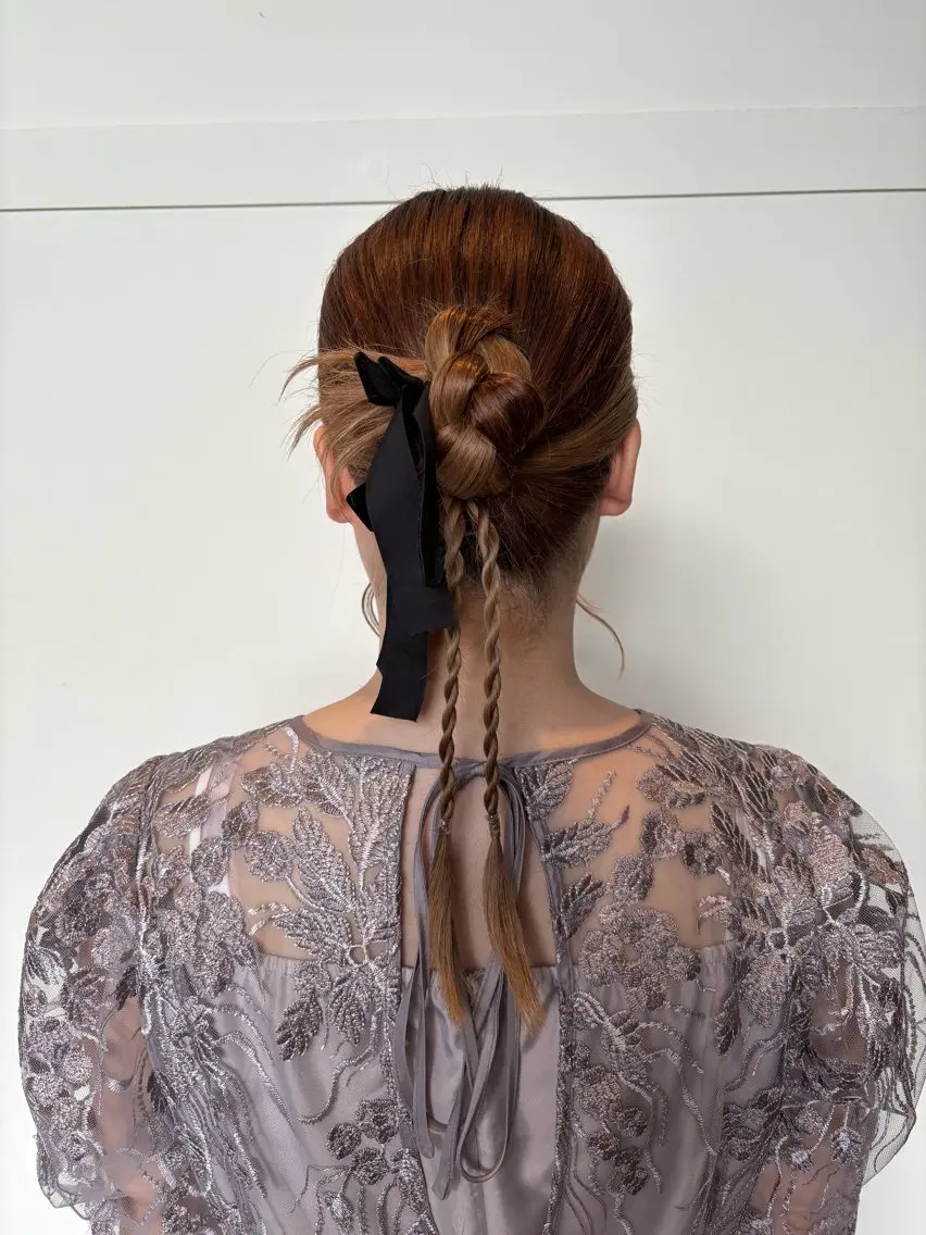 ミディアム ヘアアレンジ ヘアセット 高橋 乙葉のヘアスタイル