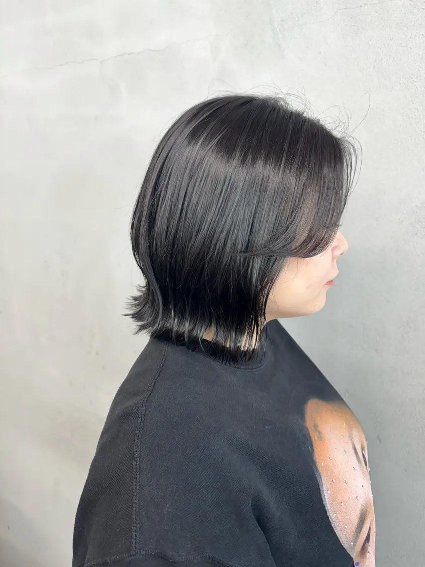 ショート カラー ダークグレー ボブ カット ヘアカラー トリートメント #tag 佐藤璃美のヘアスタイル