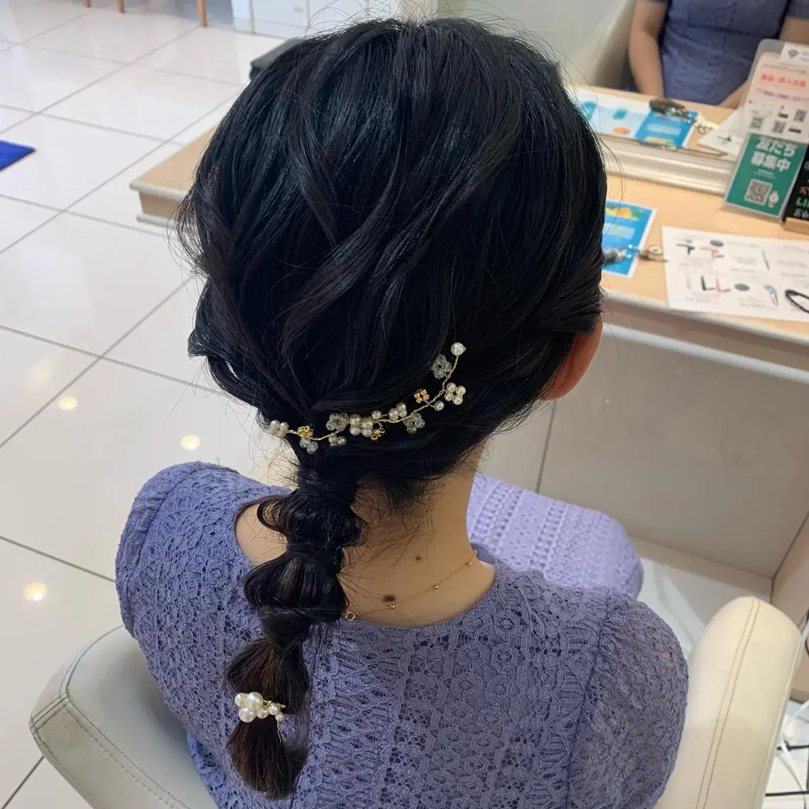 セミロング ヘアアレンジ ヘアセット 宮永 璃沙のヘアスタイル