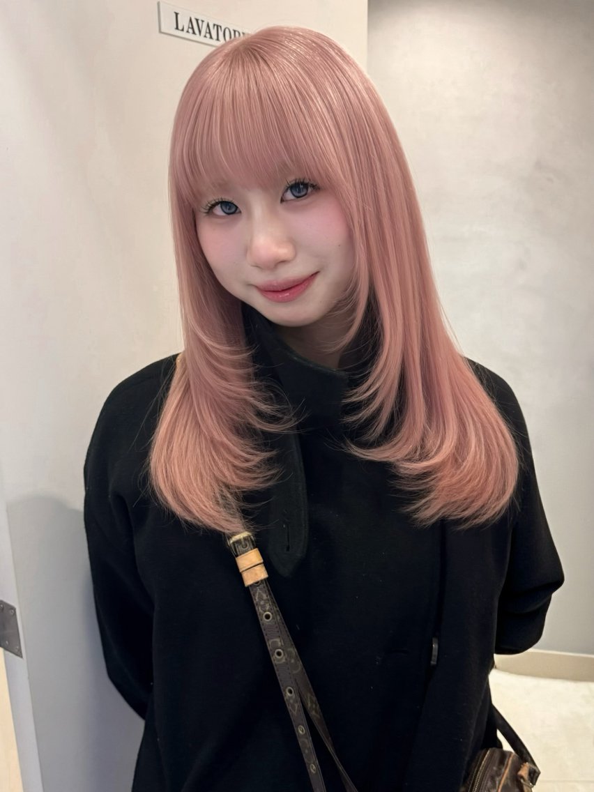 セミロング くびれヘア レイヤーカット 小顔カット も えのヘアスタイル