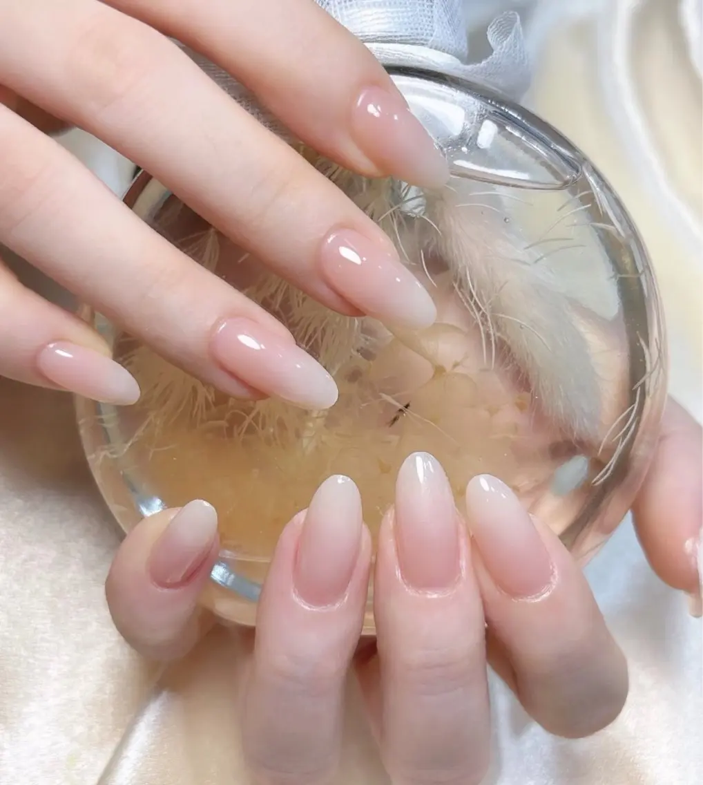 【NEWOPEN】新規様オフ無料☁️ハンドネイル🧸ベイビーブーマーカラーグラデーション🧸パラジェル使用☁️の写真