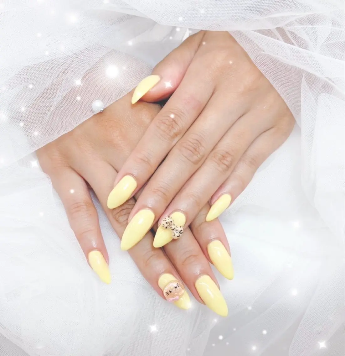 ネイル ワンカラーネイル パステルネイル 黄色 Pawtique Arisaのネイルデザイン
