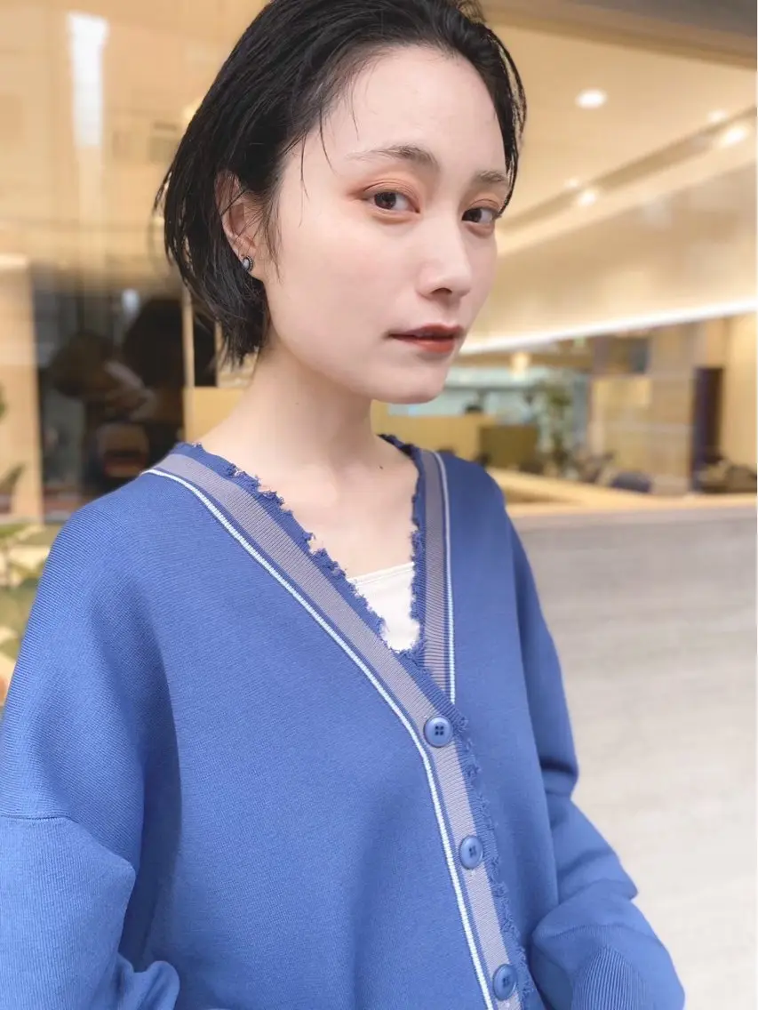 ミディアム 艶カラー/高円寺 MIHOのヘアスタイル