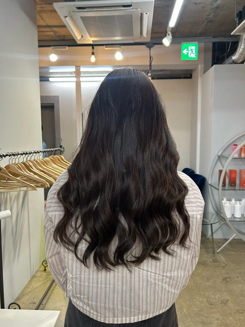 ロング カット サワムラ ソナタのヘアスタイル