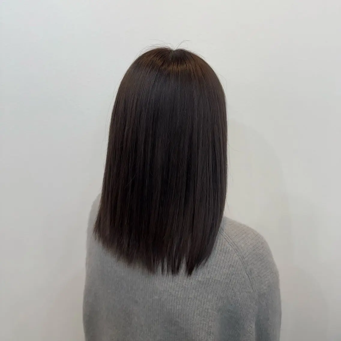 ミディアム カラー 中島 亜珠のヘアスタイル