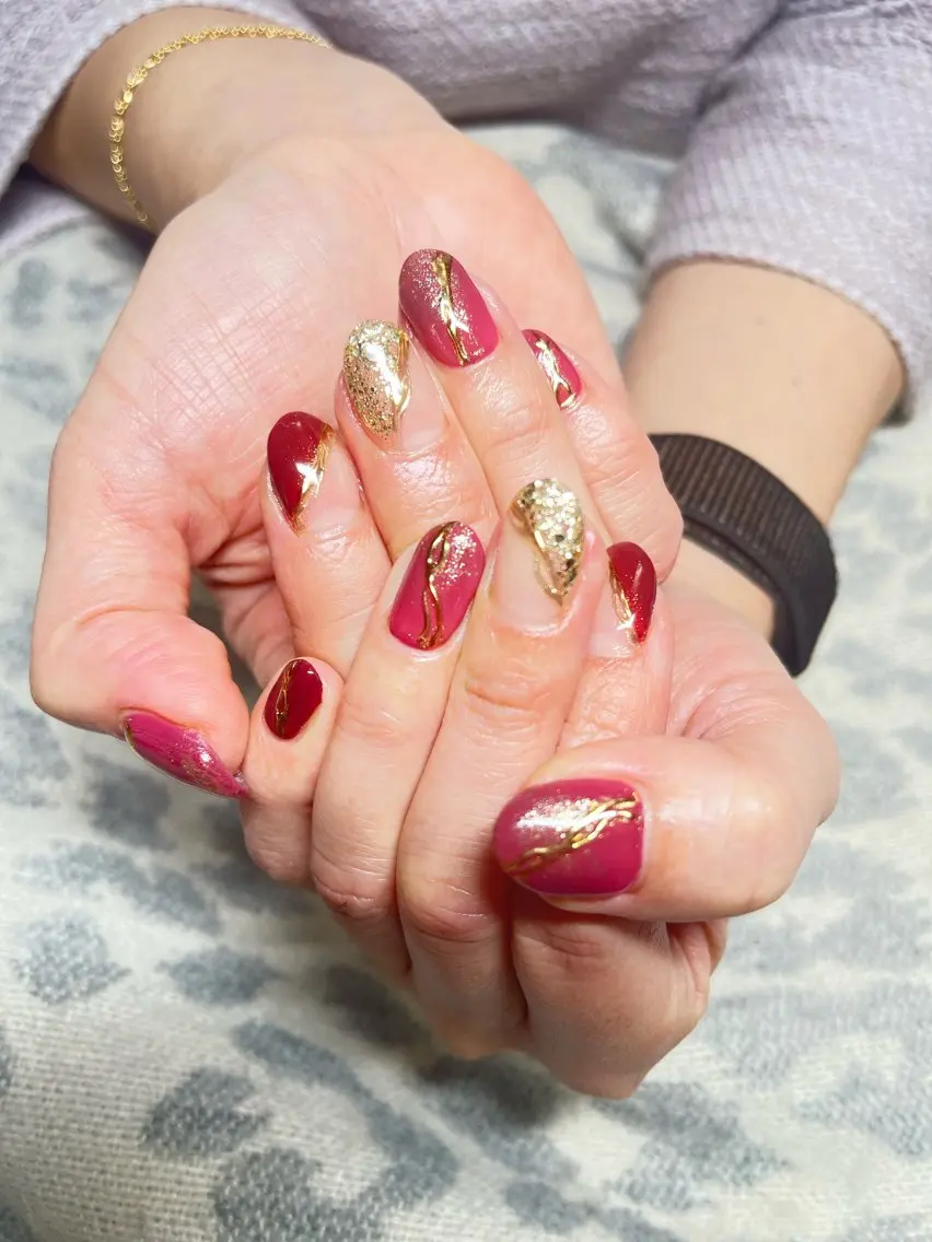 ネイル ゴールド ラメ(グリッター) ミラーネイル ニュアンスネイル 冬ネイル かわむら りょうこのネイルデザイン