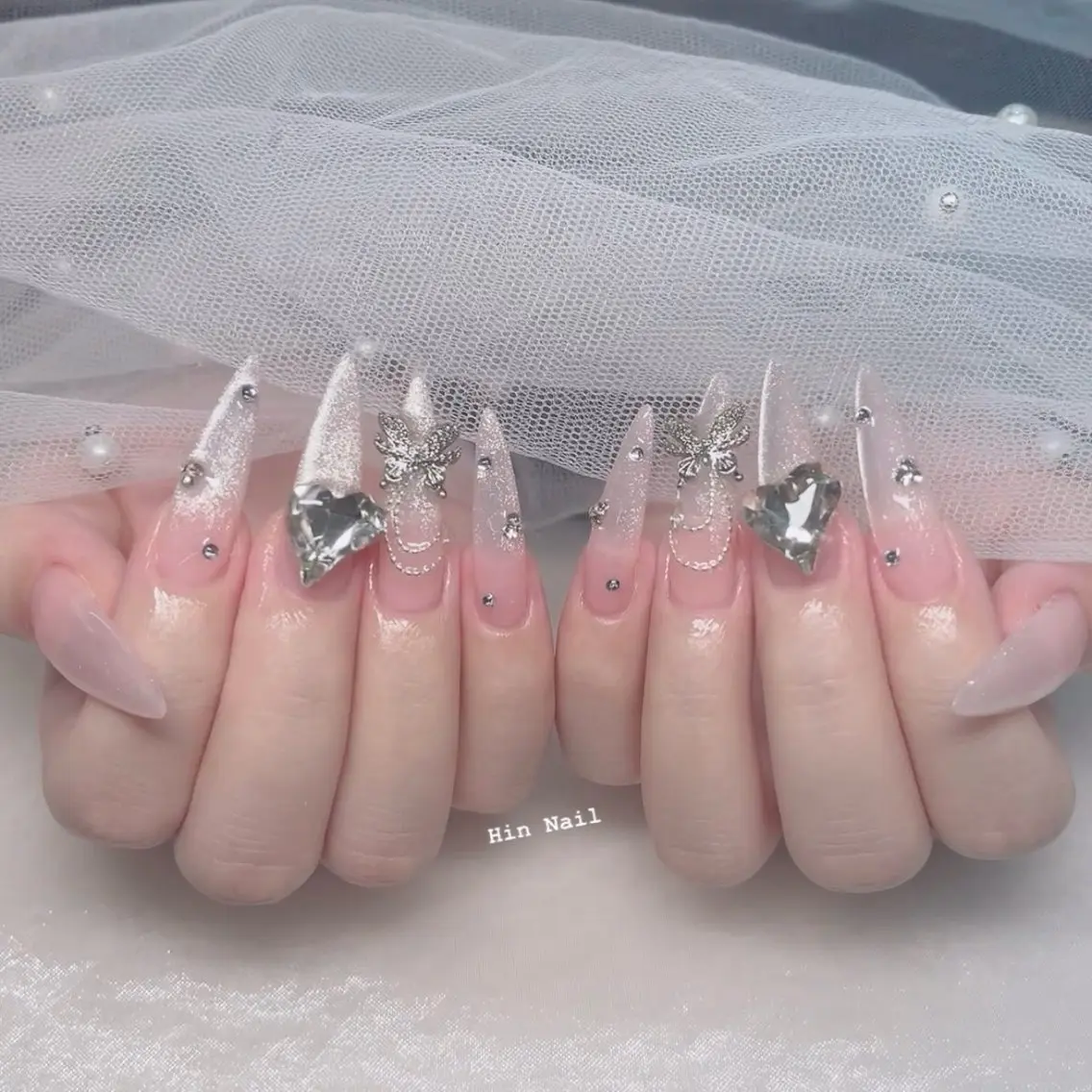 ネイル ハンドネイル HIN NAILのネイルデザイン