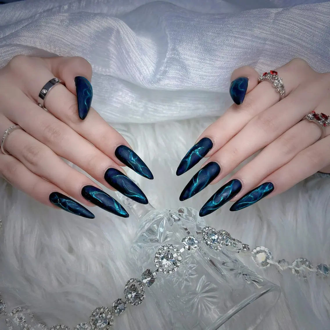 ネイル アートネイル フレンチネイル ジェルネイル グラデーション ニュアンスネイル ハンドネイル ハンドケア Nova Nailのネイルデザイン