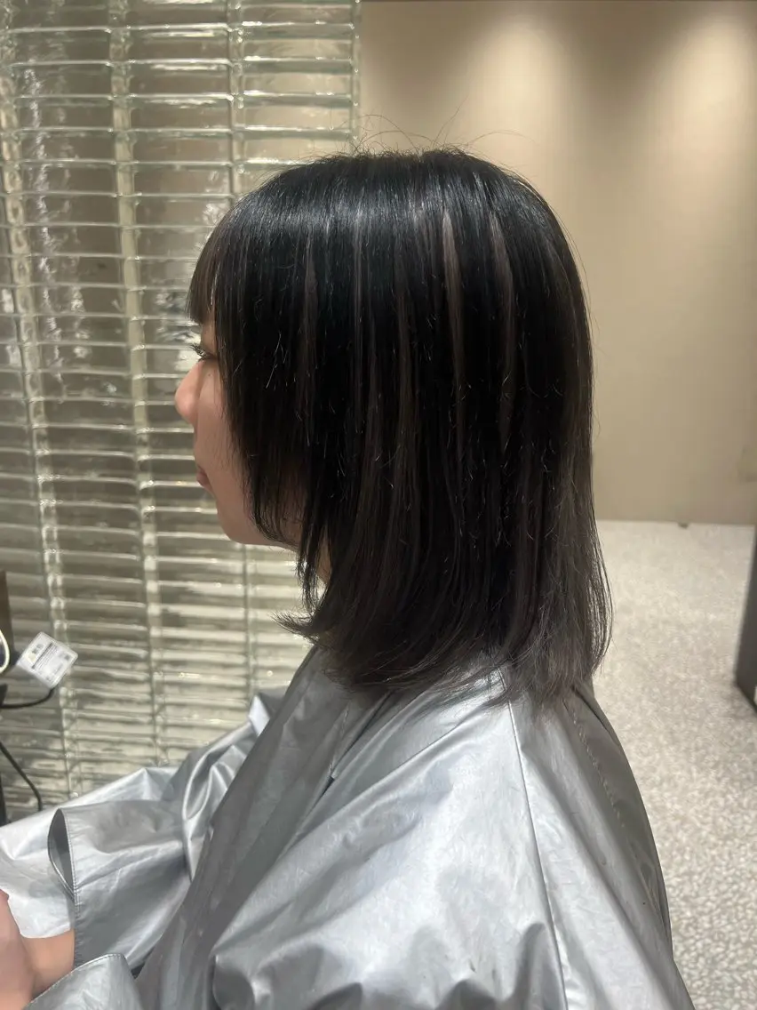 ミディアム ヘアカラー 脇山 真生のヘアスタイル