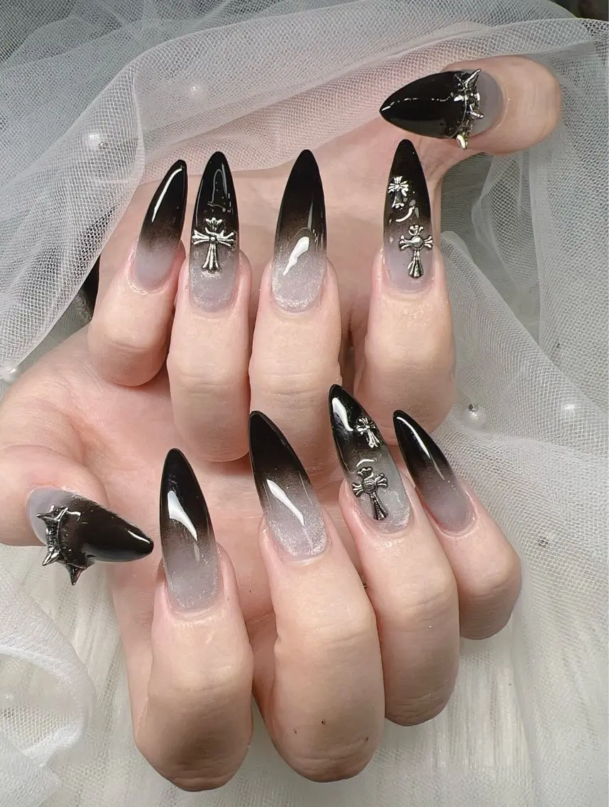 ネイル ハンドネイル Lee Nails チップ長さだし専門店のネイルデザイン