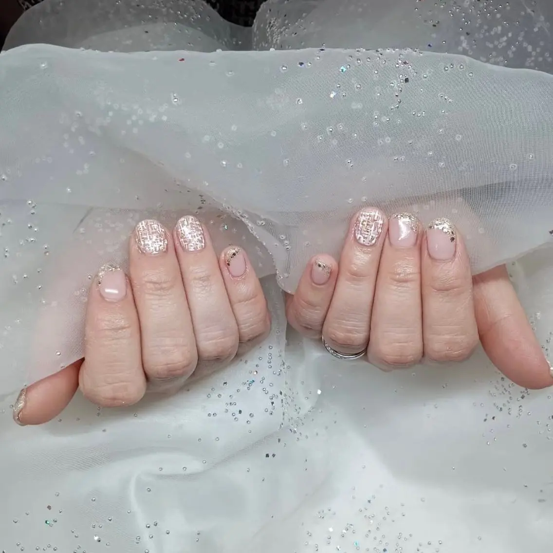 ネイル ハンドネイル 金井 奈々のネイルデザイン