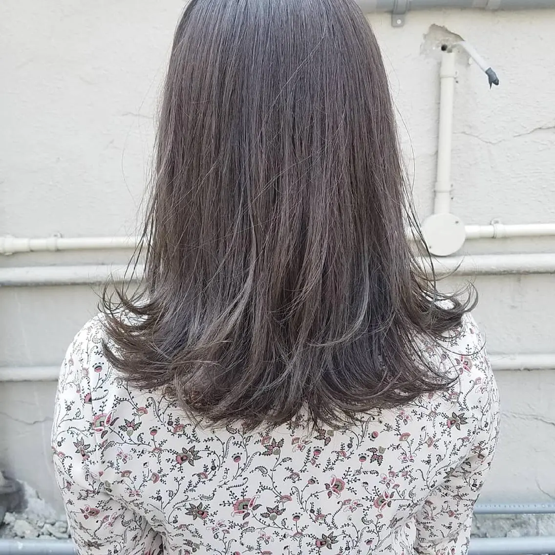 カラー 🙃 透明感カラー/ボブのヘアスタイル