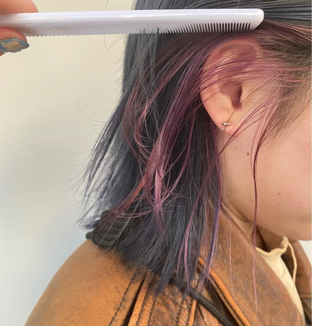 カラー サトウ ナナのヘアスタイル