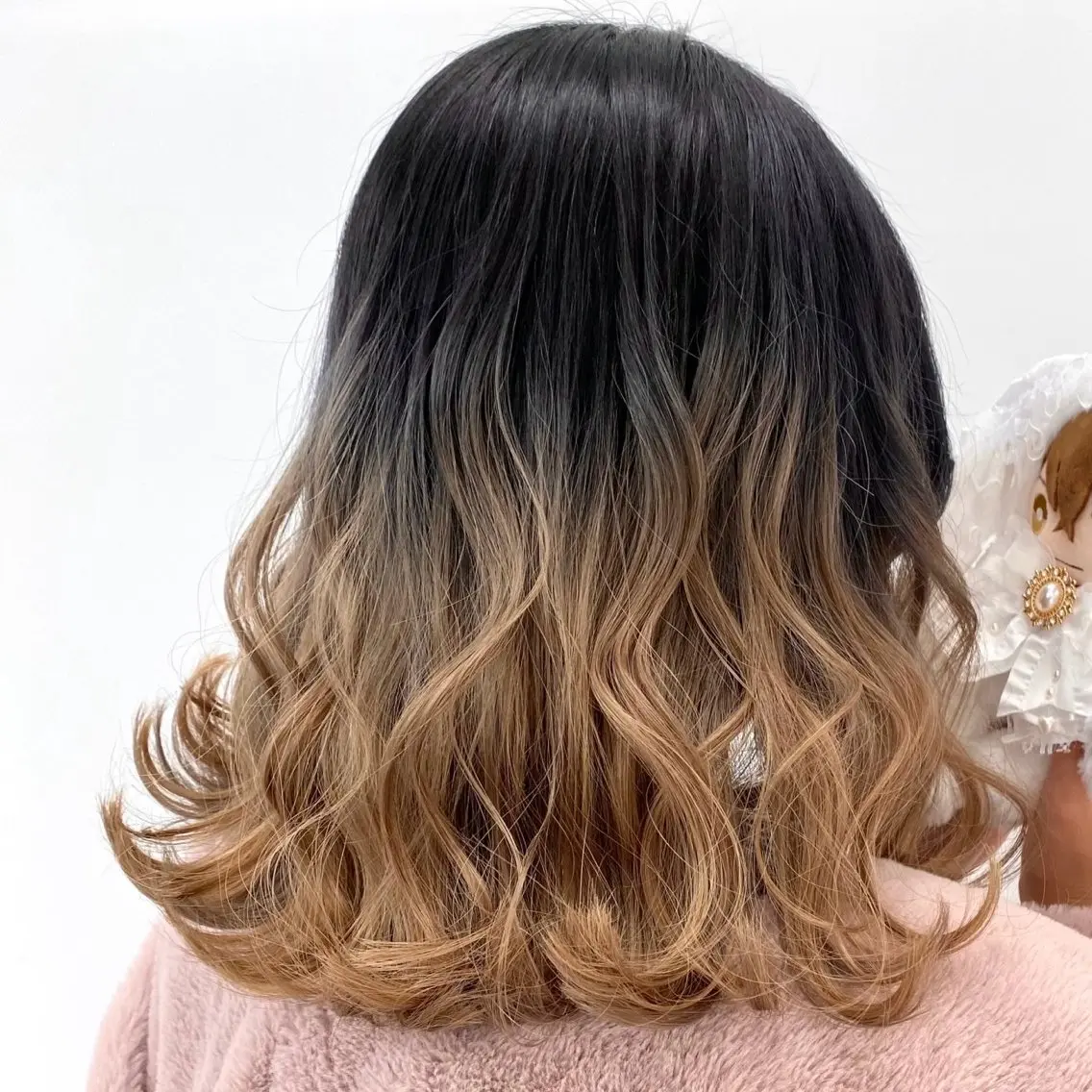 ミディアム 高橋 沙央のヘアスタイル