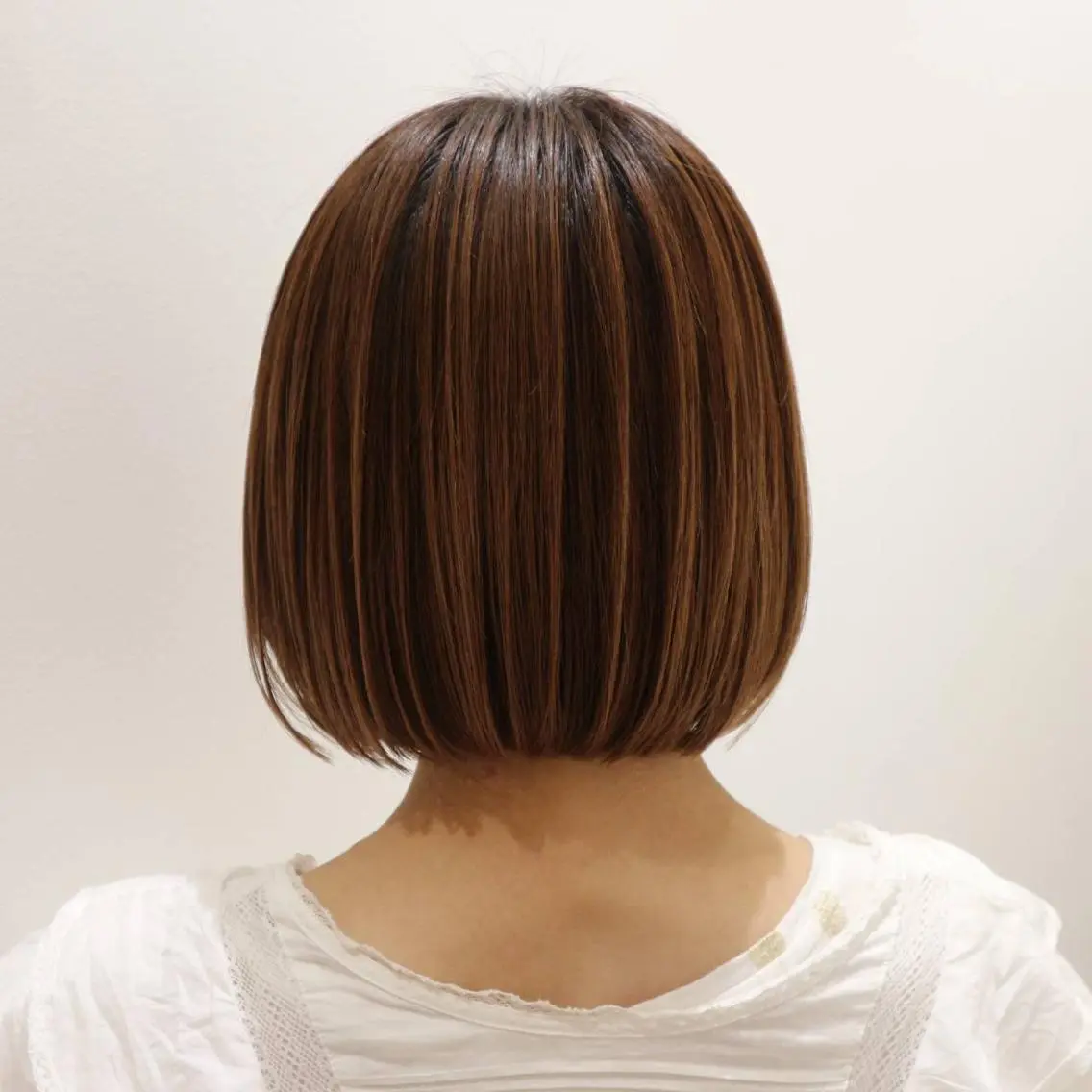 ショート パーマ ヘアアレンジ カット 縮毛矯正 トリートメント ミドウチ アヤカのヘアスタイル