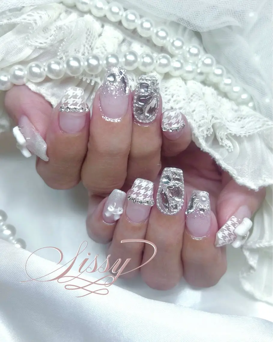 ネイル sissy suzukaのネイルデザイン