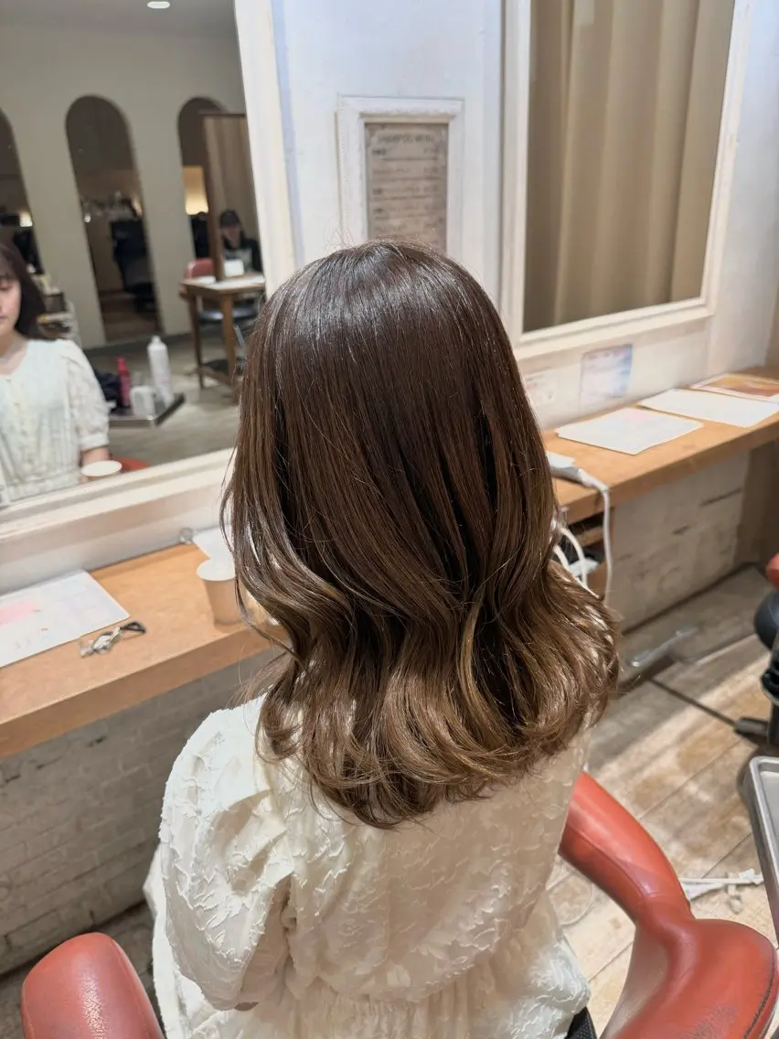 ミディアム くびれヘア 🐈‍⬛ ibuのヘアスタイル