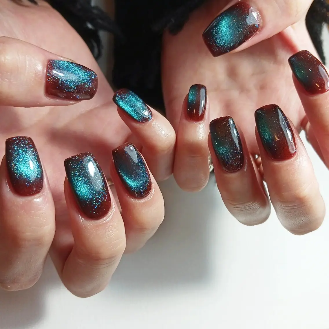 ネイル ボルドー ブラウン ジェルネイル マグネットネイル 持ち込み ハンドネイル owlnail /持込みデザイン専門のネイルデザイン