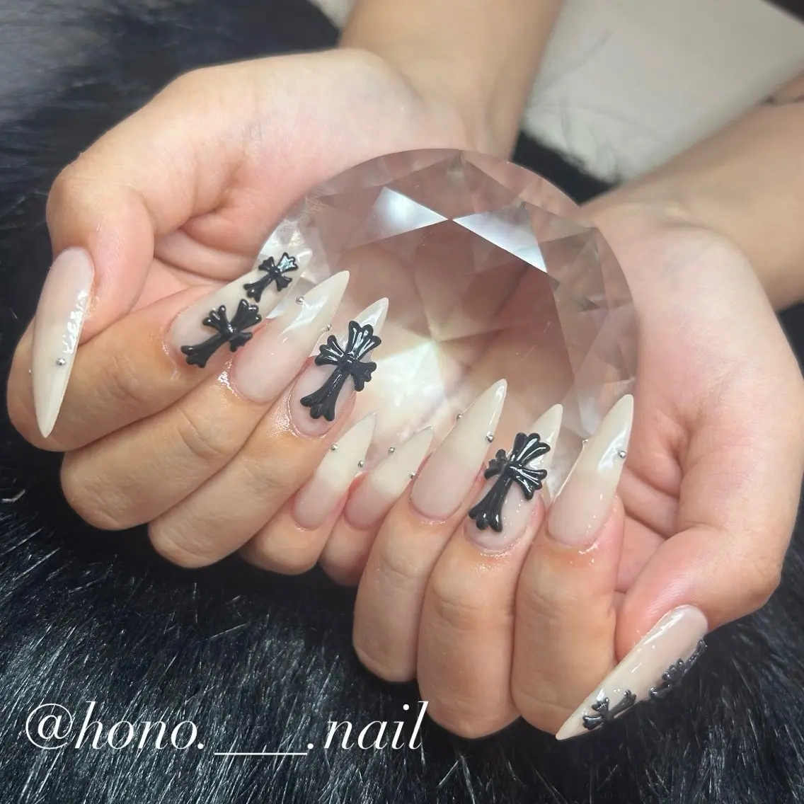 ネイル NailSalo AriuMのネイルデザイン