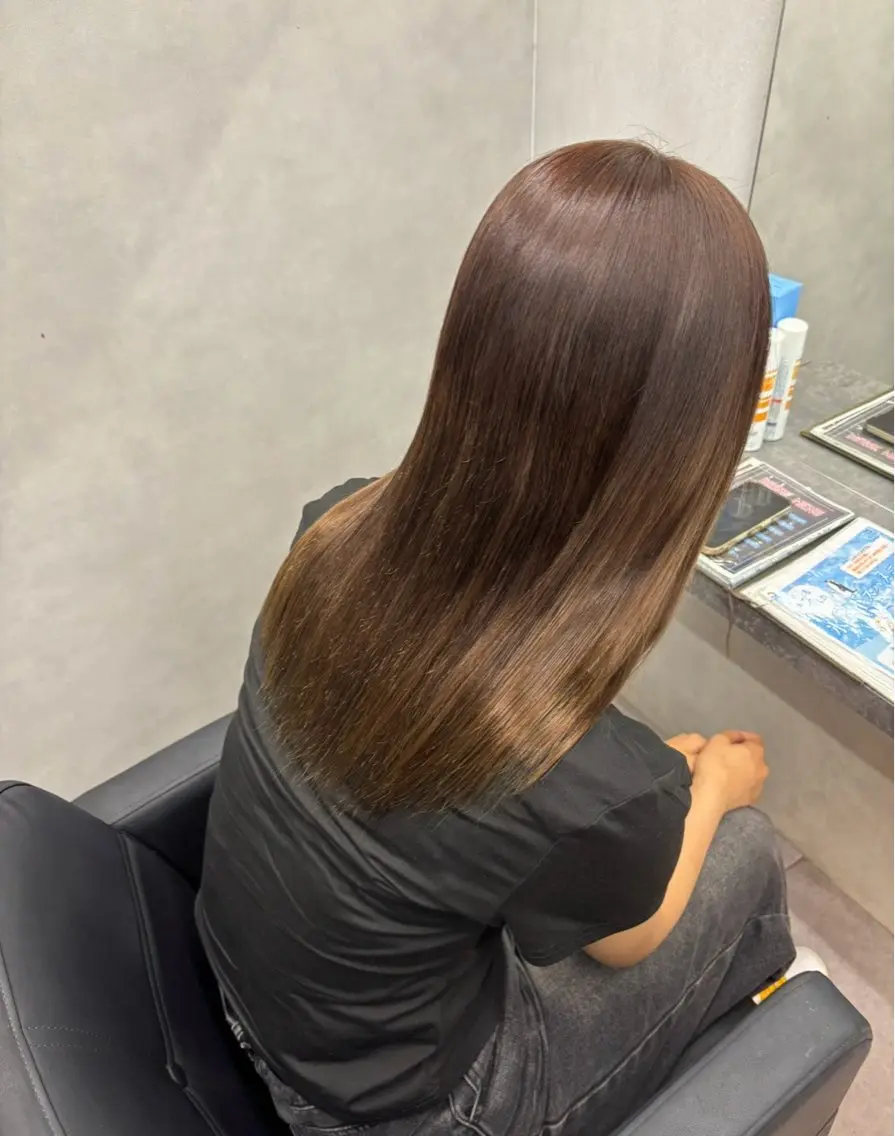 縮毛矯正 西村 理伽のヘアスタイル