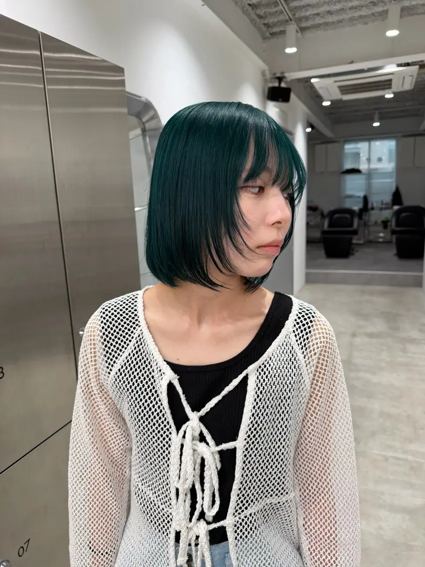 ショート カラー ボブ レイヤーカット ヘアカラー トリートメント 天神/大名 ハイトーン/エクステのヘアスタイル