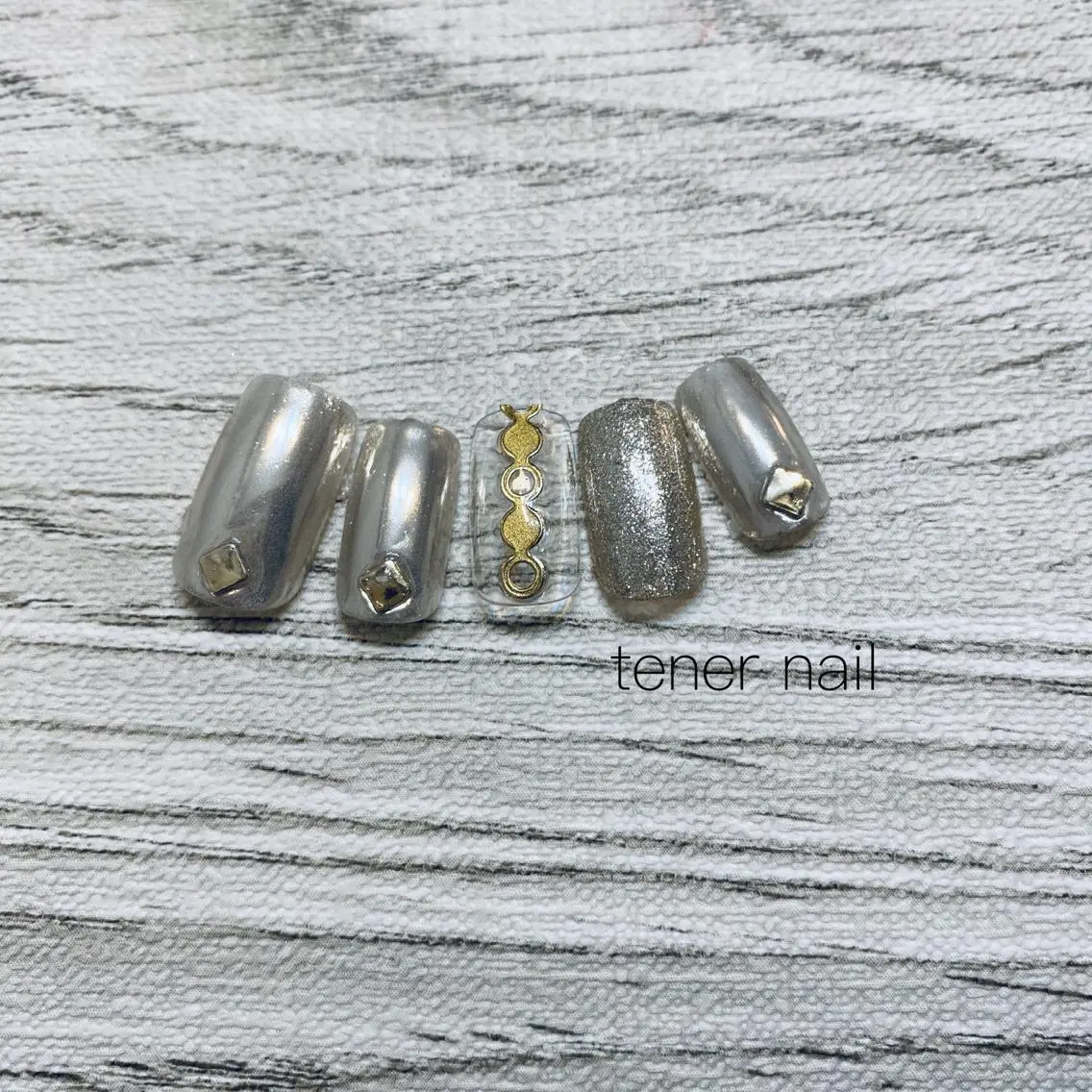 ネイル ラメ(グリッター) ミラーネイル テネルネイル tener nailのネイルデザイン