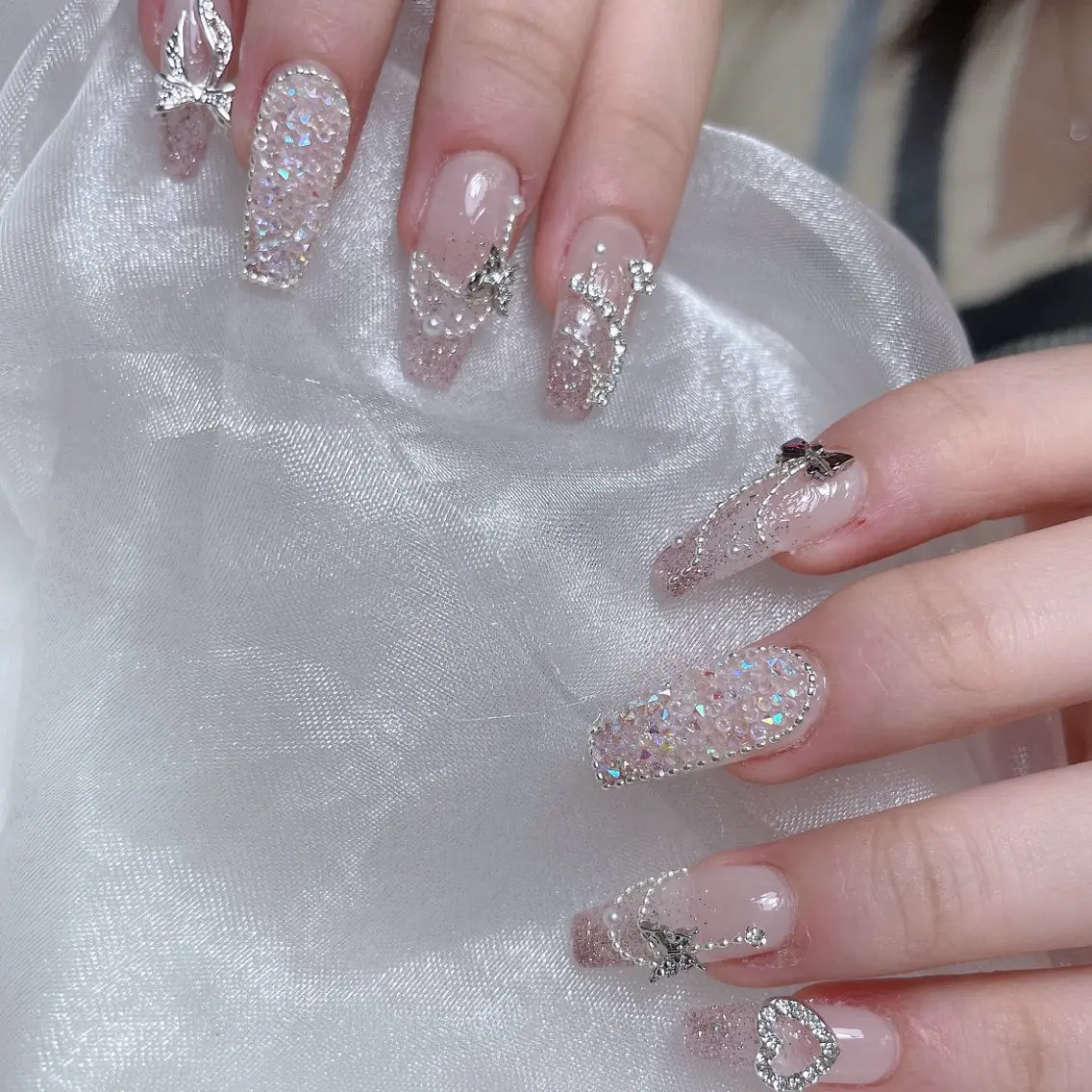 ネイル 成人式 ジェルネイル ネイルチップ ハンドネイル MoMoA Nail ネイル長さ出し専門店のネイルデザイン