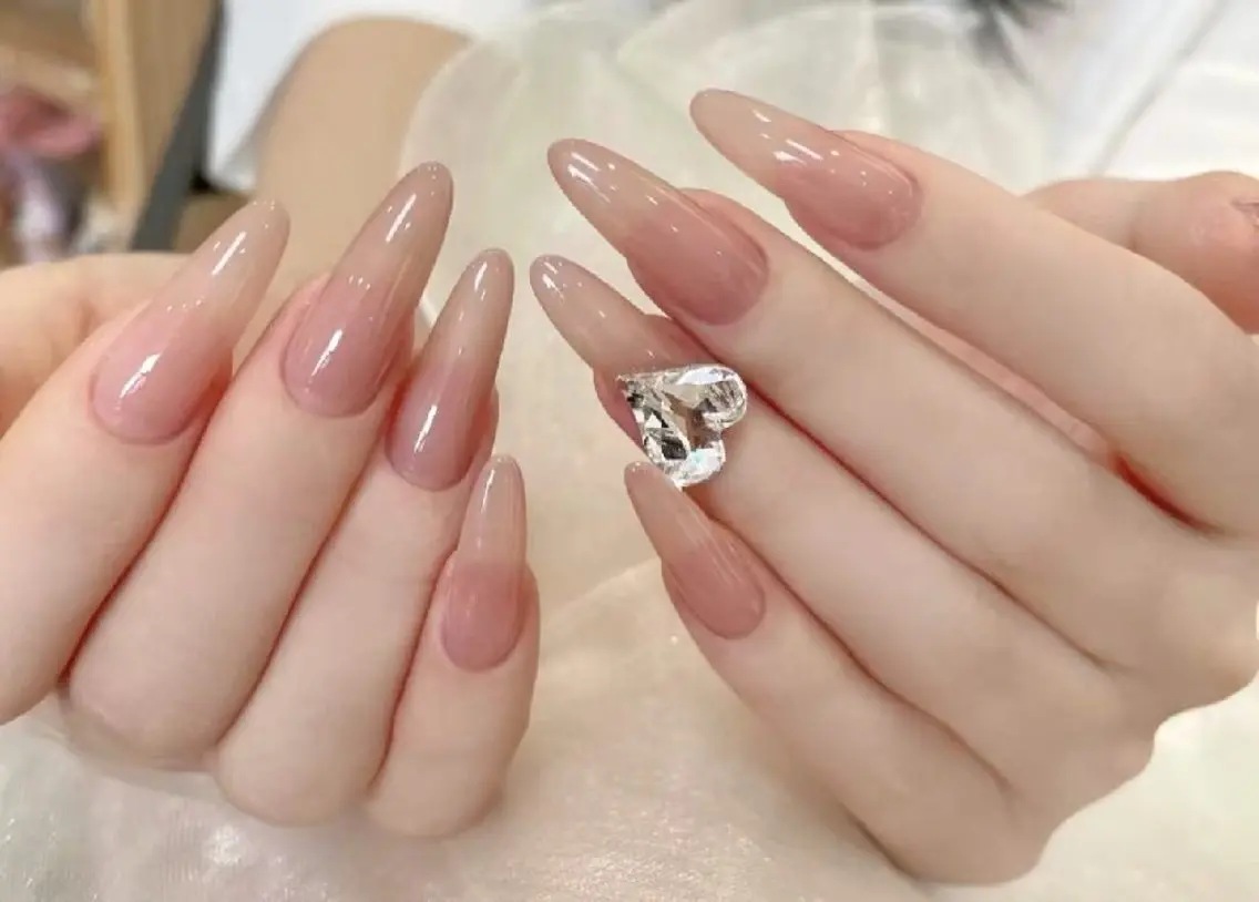 ネイル マグネットネイル 持ち込み オフィスネイル シンプルネイル ワンホンネイル ハンドネイル 佐田 美香のネイルデザイン