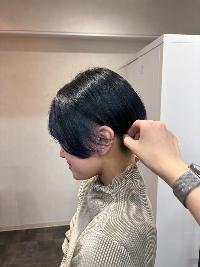 ショート カラー ブリーチ haku【津久野店】 ERIKAのヘアスタイル