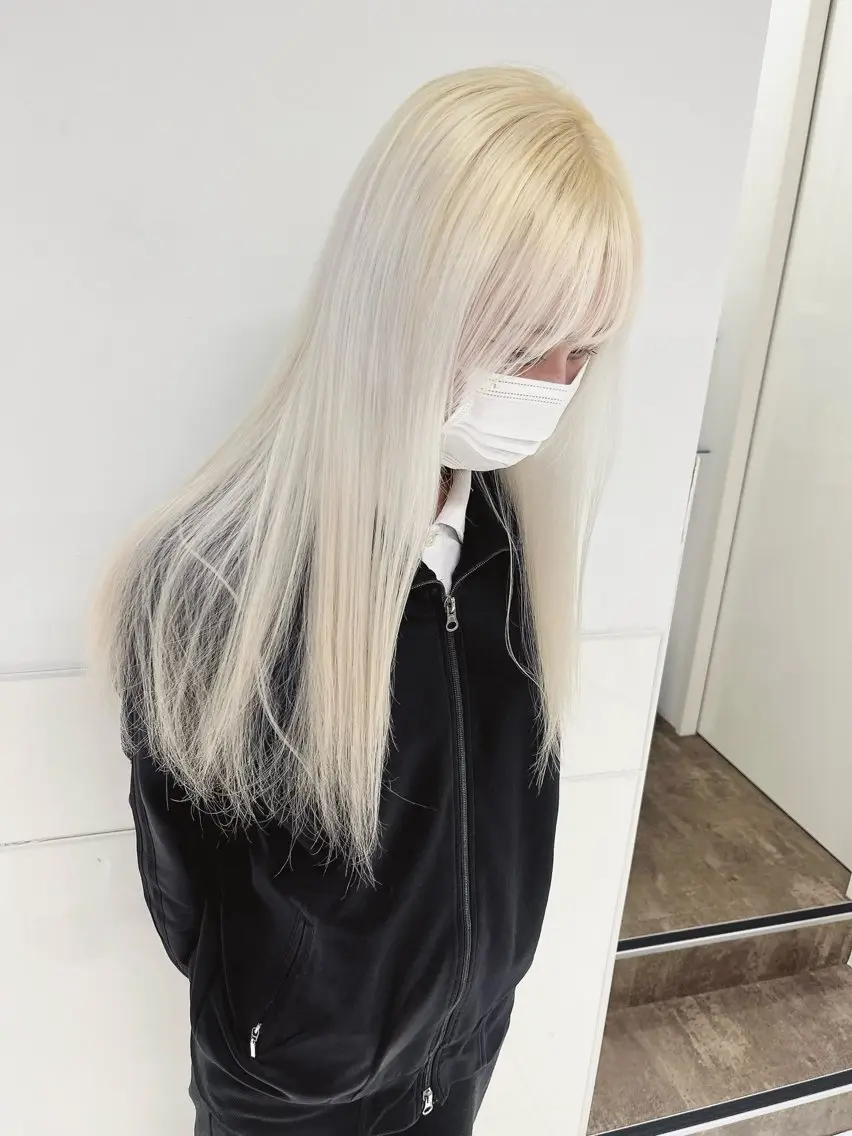 ロング カラー 抜きっぱなしブロンド ブロンド りおな/髪質改善/ カラー /平尾のヘアスタイル
