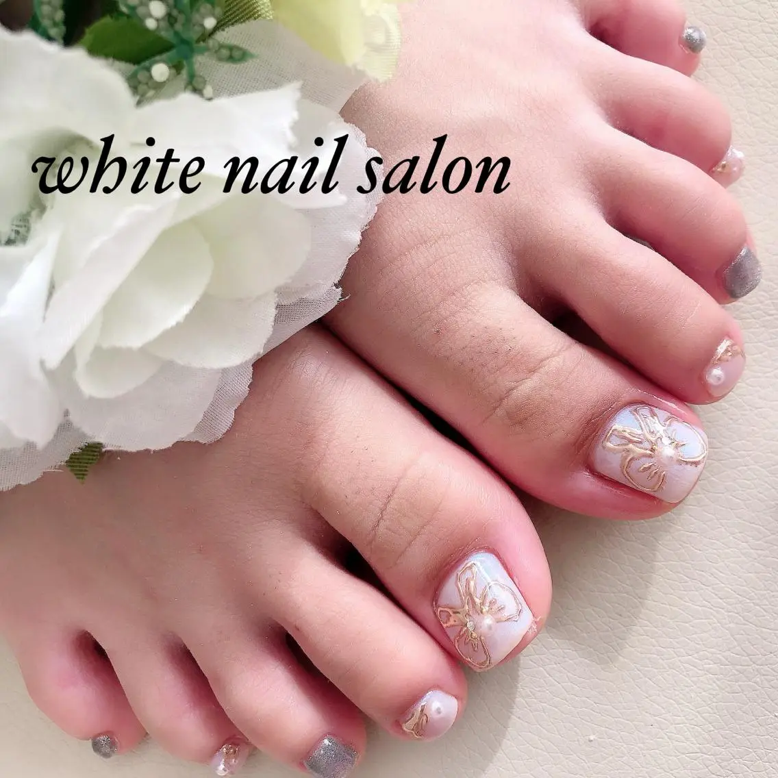 ネイル ジェルネイル ハードジェル 持ち込み ソフトジェル フットネイル white nail salonのネイルデザイン