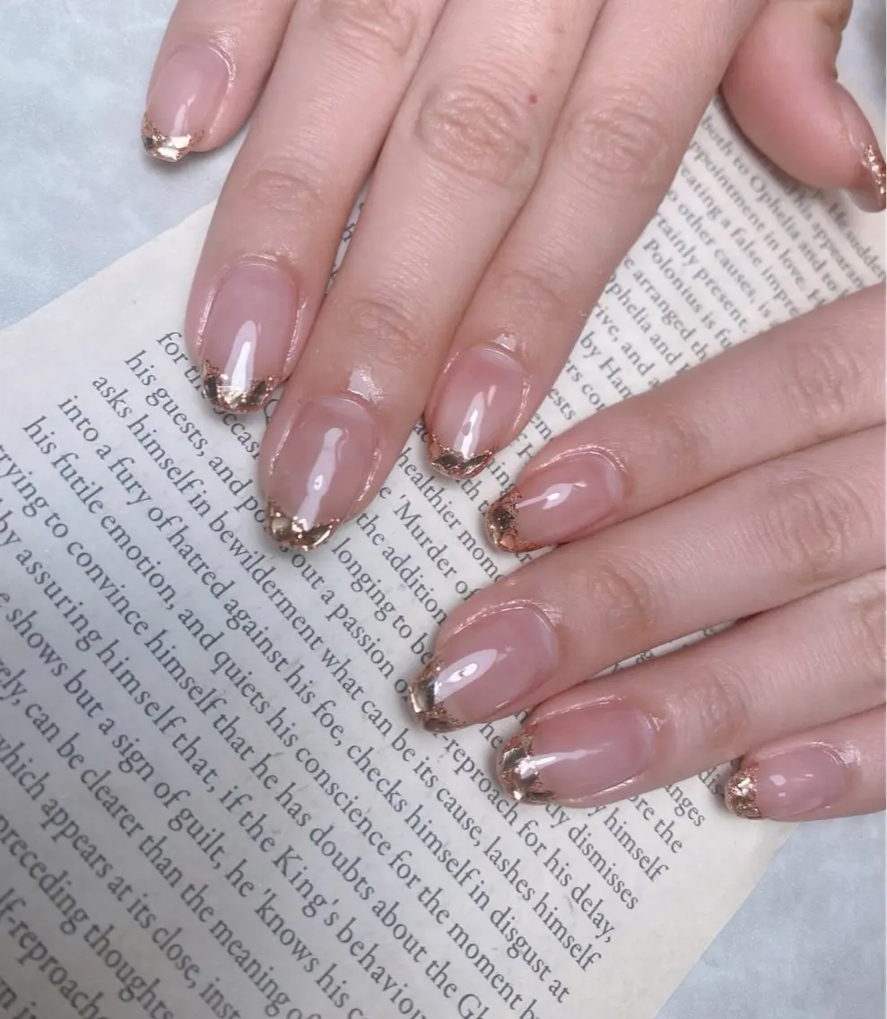 ネイル フレンチネイル ガラスフレンチ 🌿Charme🌿 MAIのネイルデザイン